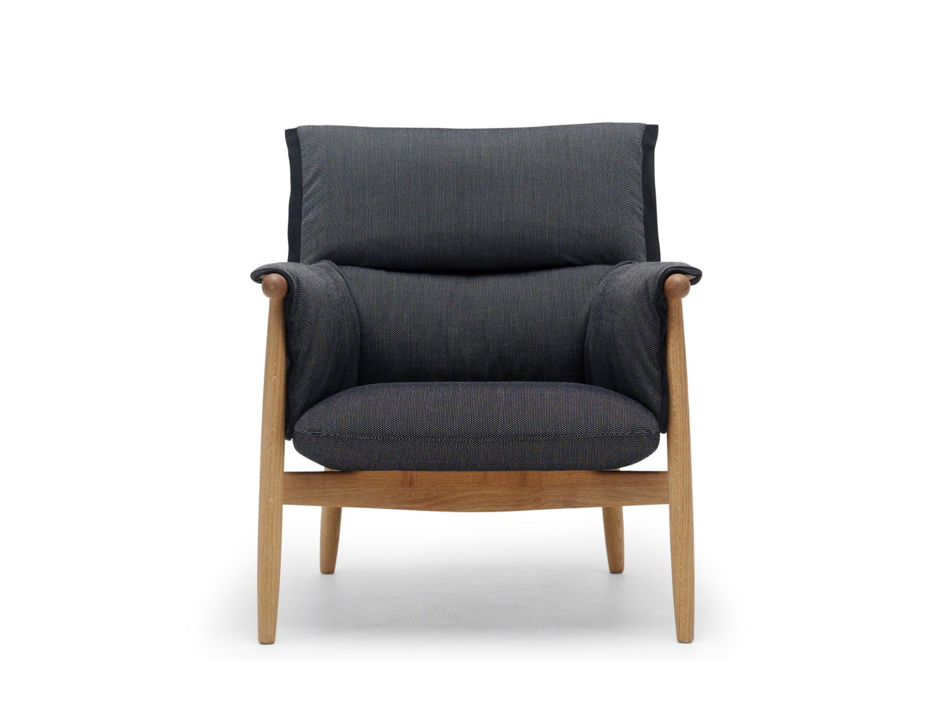Embrace Cushioned Lounge Chair & Footstool | Steelcase